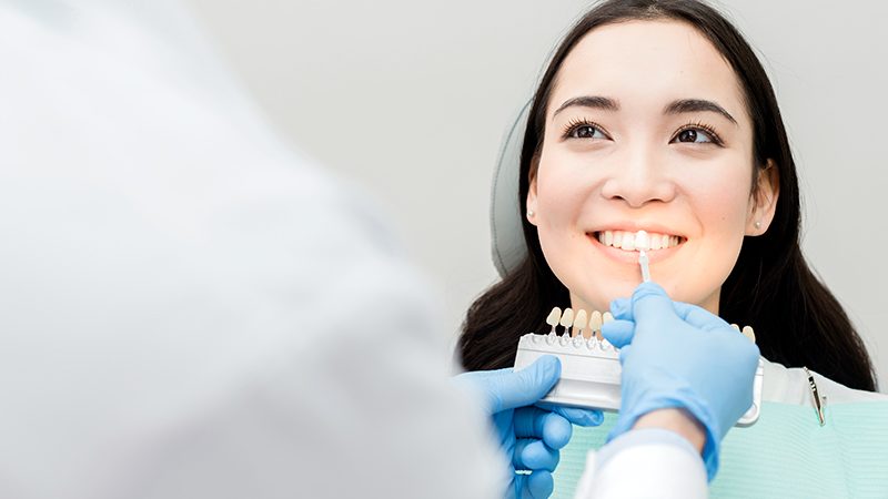 O que fazer para prolongar o efeito do clareamento dental ...